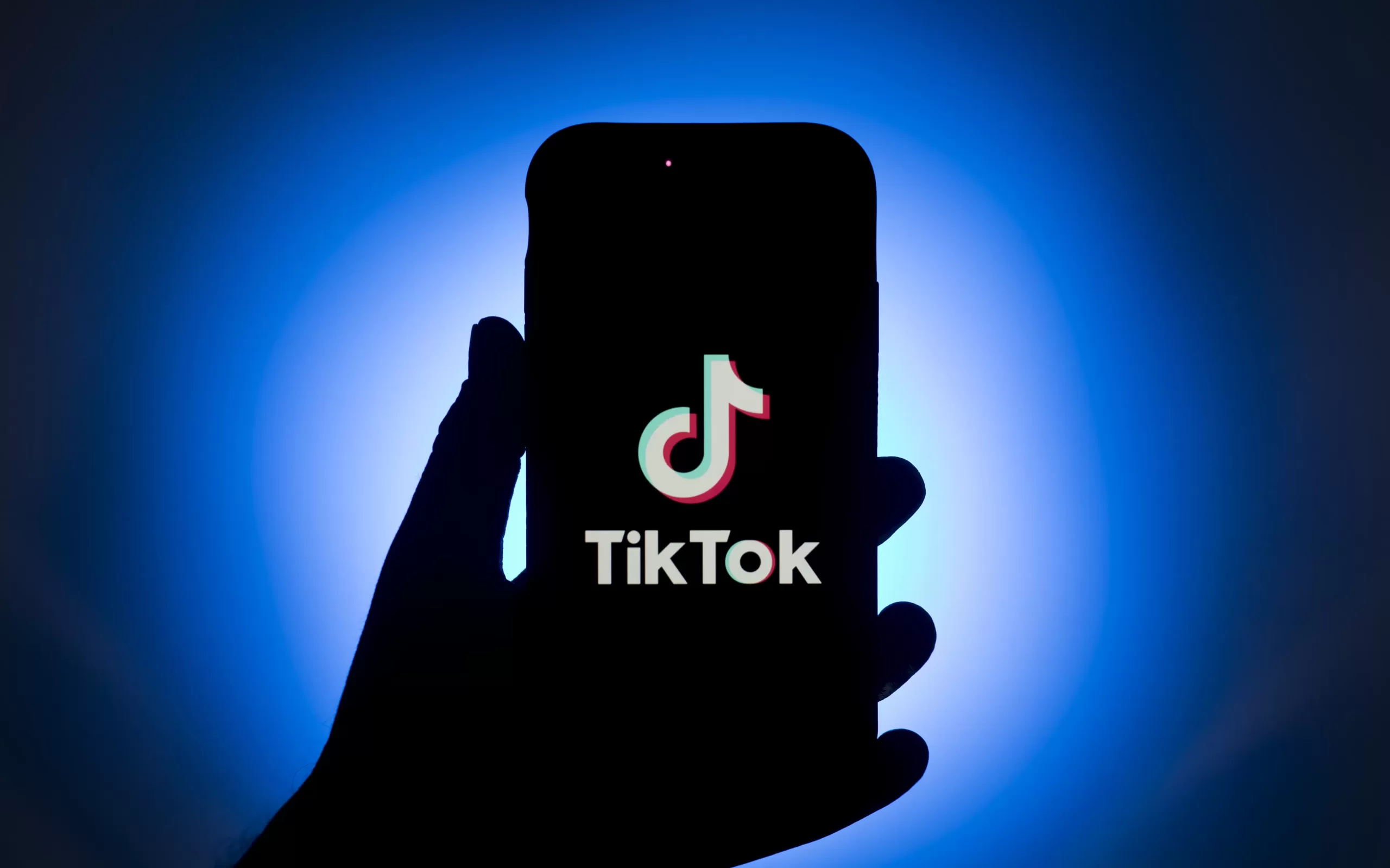 Tiktok foi processado pela UE devido uma possível violação a Diretiva de Serviços Digitais da União Europeia (DSA)