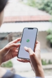 WhatsApp vai permitir compartilhar arquivos por proximidade